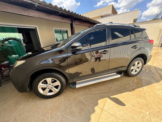 TOYOTA RAV4 2.0 4X2 16V GASOLINA 4P AUTOMÁTICO TOYOTA RAV4 2.0 4X2 16V GASOLINA 4P AUTOMÁTICO